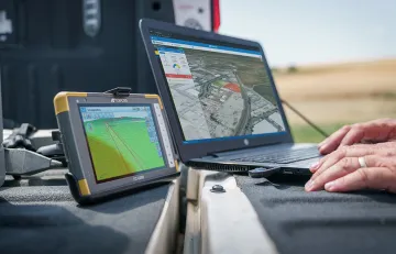 Miniatura Topcon GPS